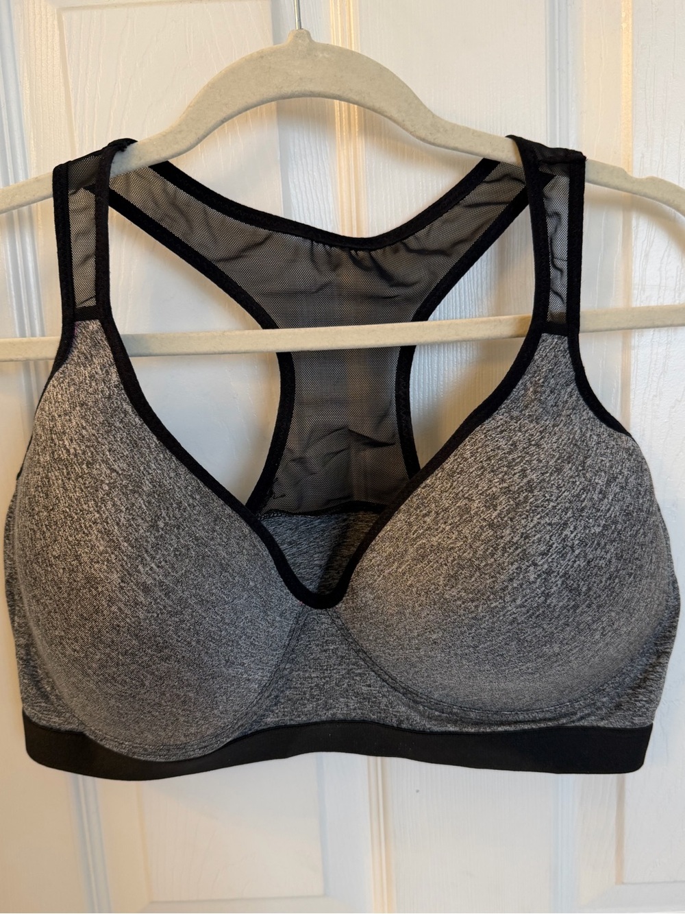 Just Be Black & Gray T-Back Sports Bra Sz 42D
